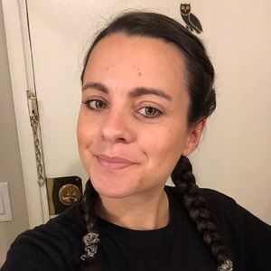 Meet your Posher, Nina